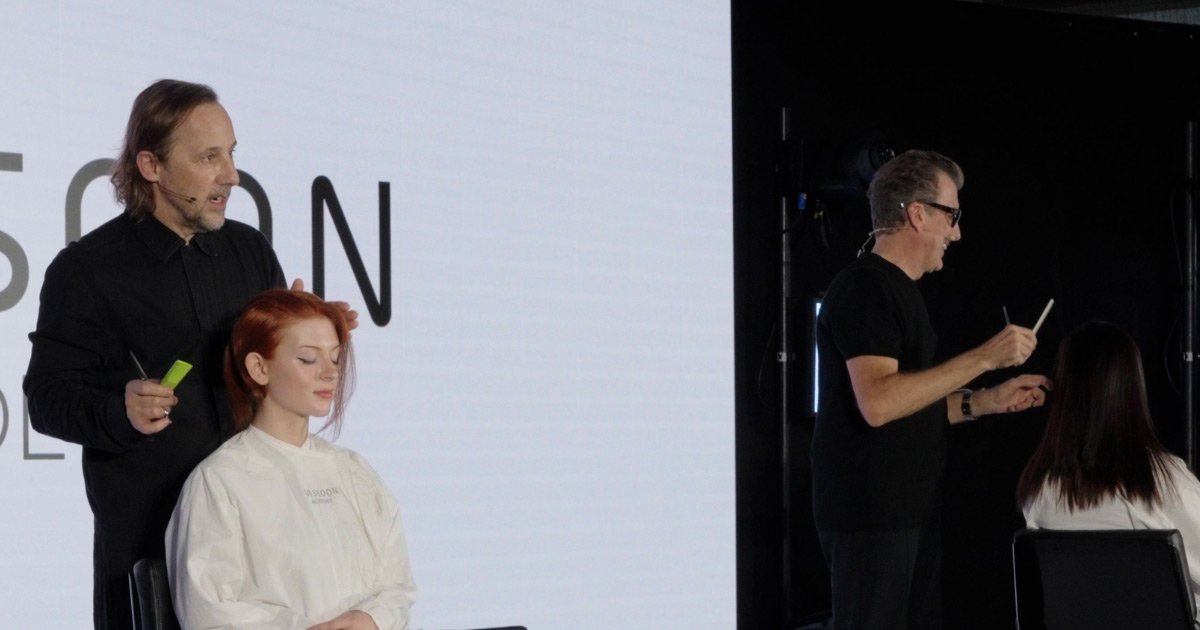 Richard Ashforth and Mark Hayes presenting on models at a Salon International masterclass