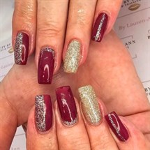 Builder Gel Extensions and Overlays Course using Glitterbels (2 day course)